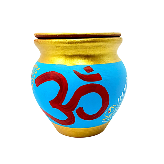 Clay Kalash hand painted with plate (perai) on top (Color and design may vary)