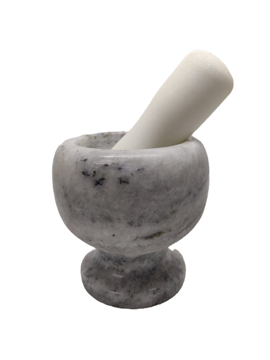 Pestle Mortar stone white H: 4" W: 4" (MOQ=ea)